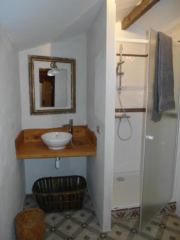 Bed and Breakfast Mas Moineau Mezoargues Екстер'єр фото